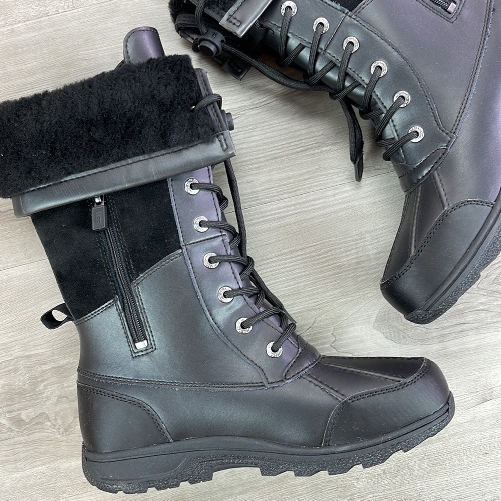🍁UGG🍁 BUTTE II TOGGLE TALL BLACK CWR KIDS WINTER WATER PROOF TALL BOOTS - Picture 2 of 16